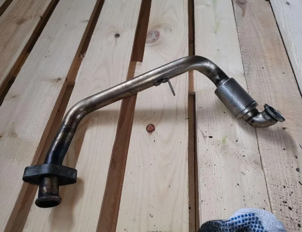 BMW 5 Series E39 (1995-2004) EGR rúra 33863580