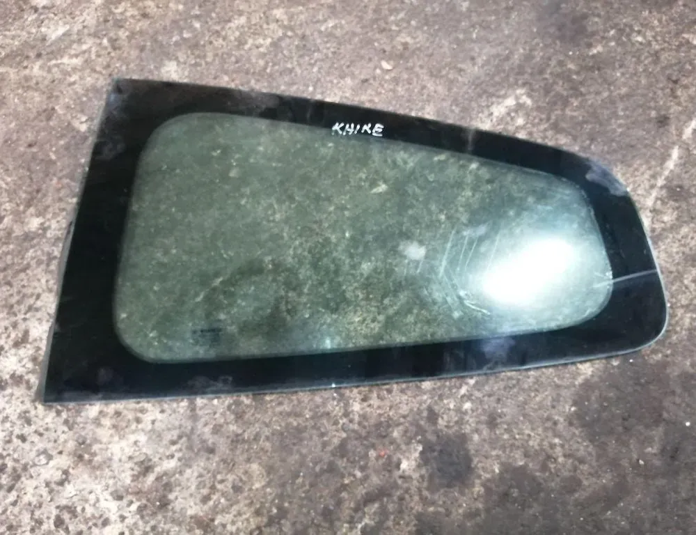 RENAULT Clio 3 generation (2005-2012) Rear Left Door Window 33866509