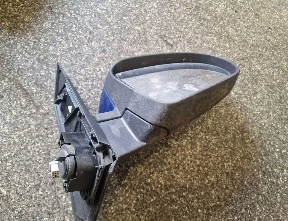 MITSUBISHI Colt 6 generation (2002-2013) Ľavé krídlové zrkadlo 33866642