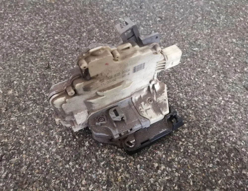 VOLKSWAGEN Passat B6 (2005-2010) Rear Right Door Lock 3C4839016A 33869060