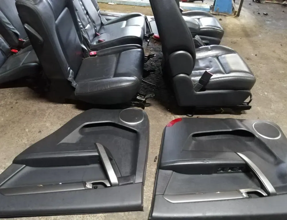 CHEVROLET Captiva 1 generation (2006-2018) Внутренние сиденья с комплектом дверных карт 33875832