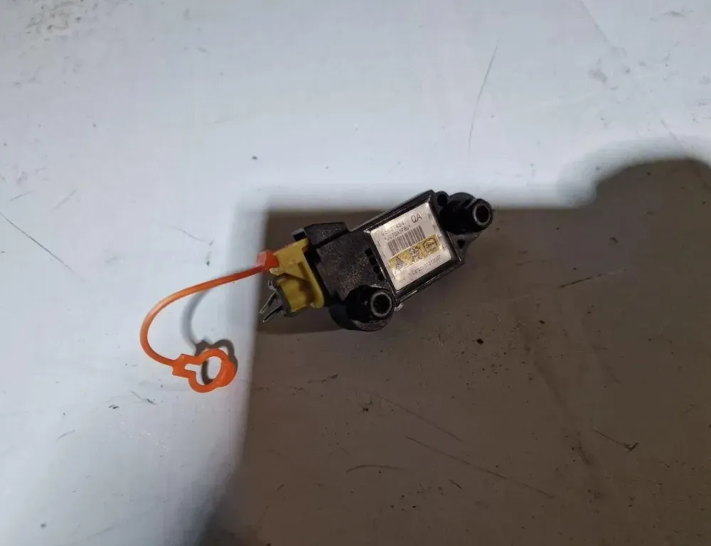 CHEVROLET Captiva 1 generation (2006-2018) Боковой датчик удара левый 96631484 33877927