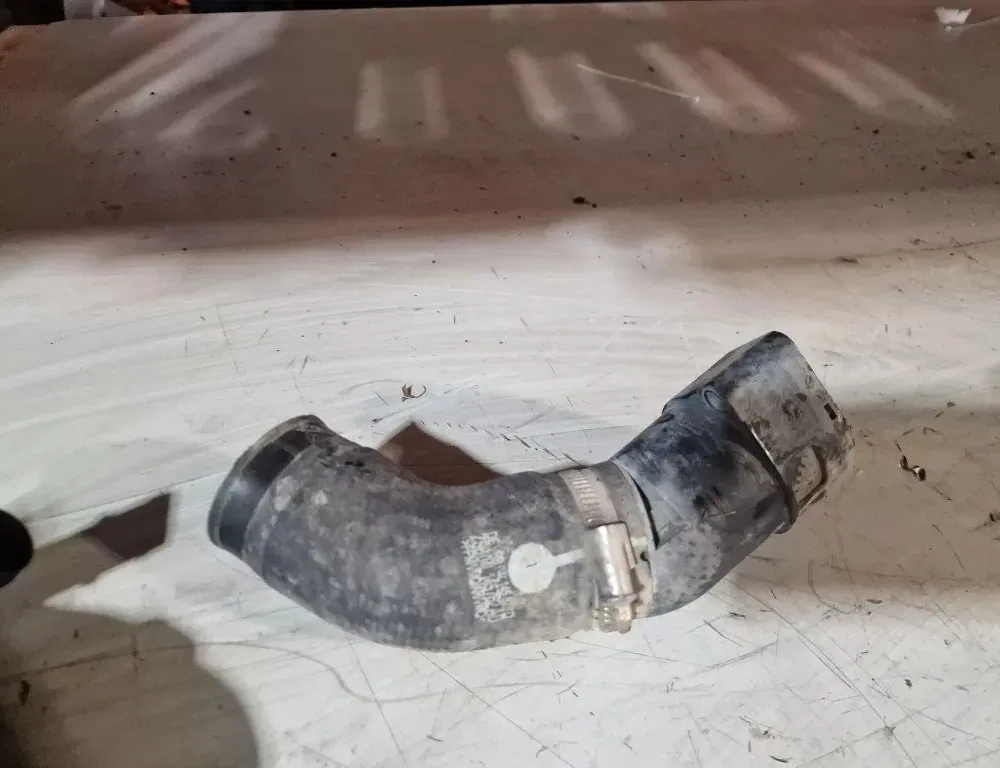 VOLKSWAGEN Passat B7 (2010-2015) Coolant Hose Pipe 04L145828D 33879220