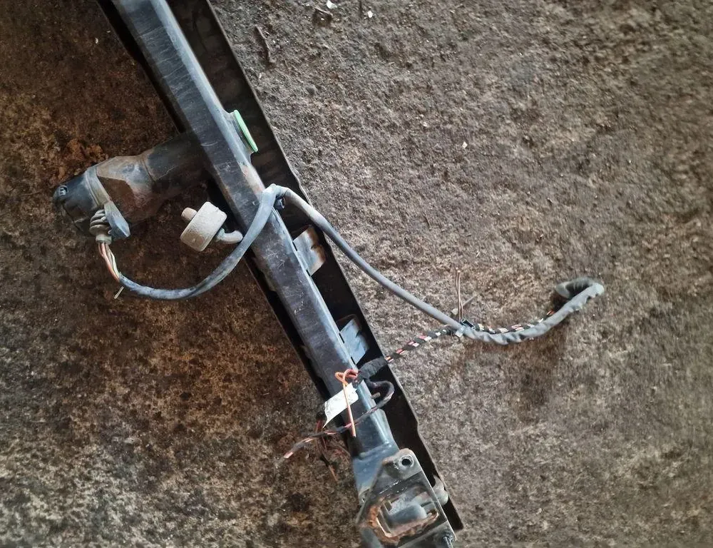 MERCEDES-BENZ C-Class W203/S203/CL203 (2000-2008) Towbar Kit A2033100037 33882521