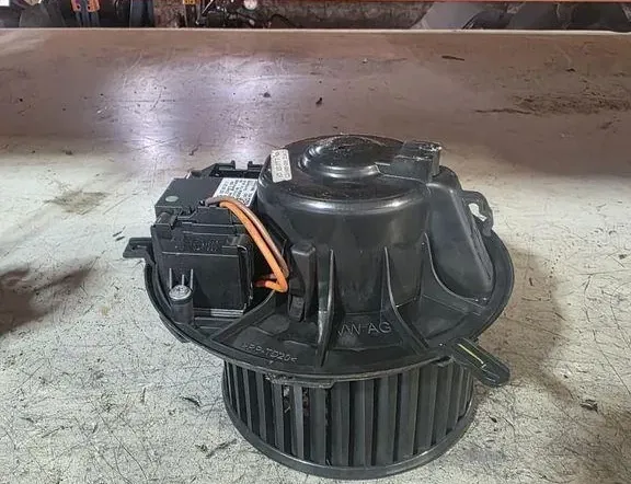 VOLKSWAGEN Passat B7 (2010-2015) Interiérový ohrievač 3C0907521F 33885649