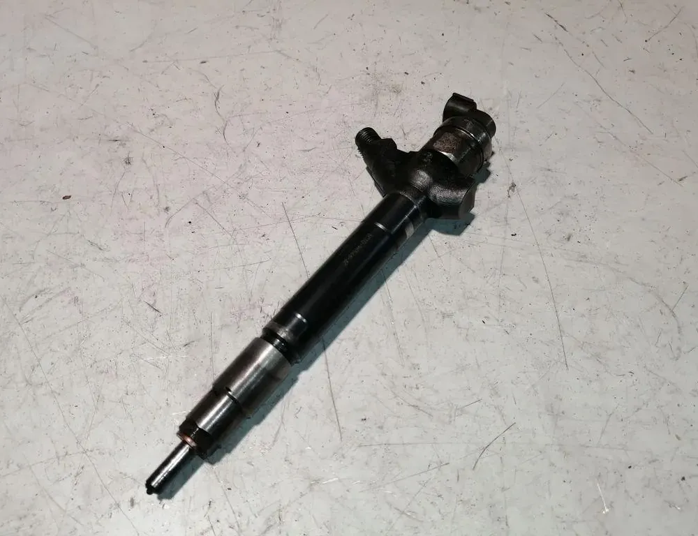 FORD Transit 3 generation (2000-2013) Palivový vstrekovač 6C1Q9K546AC 33887424