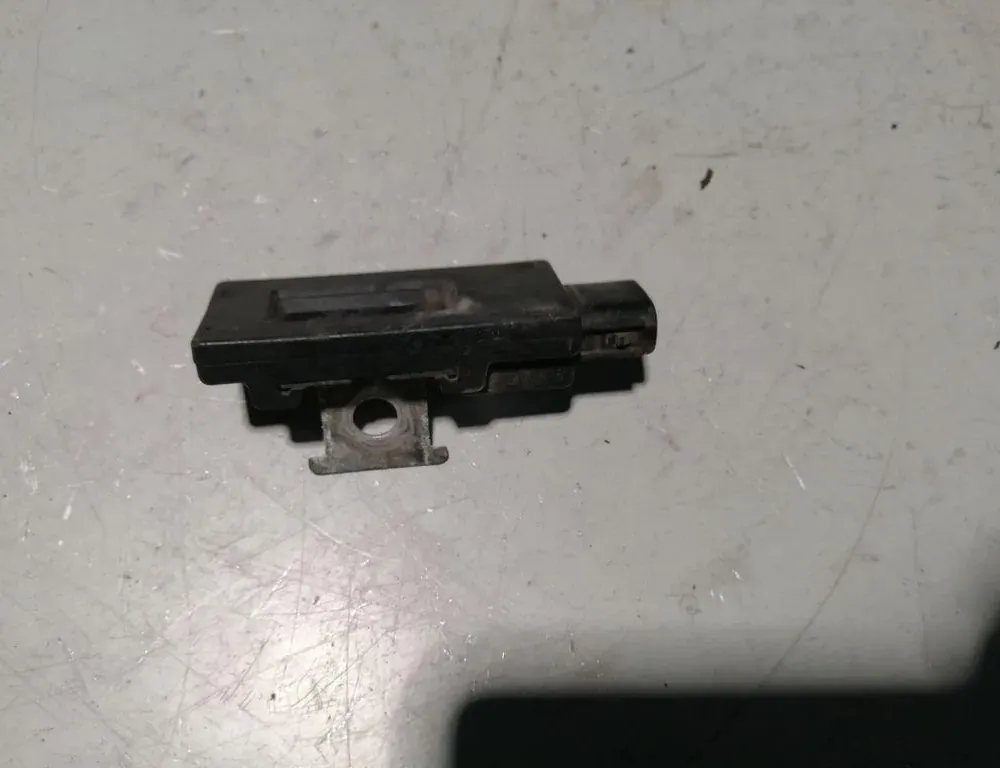 TOYOTA Avensis 2 generation (2002-2009) Safety Battery Terminal (SBK) 2885028010 33887840