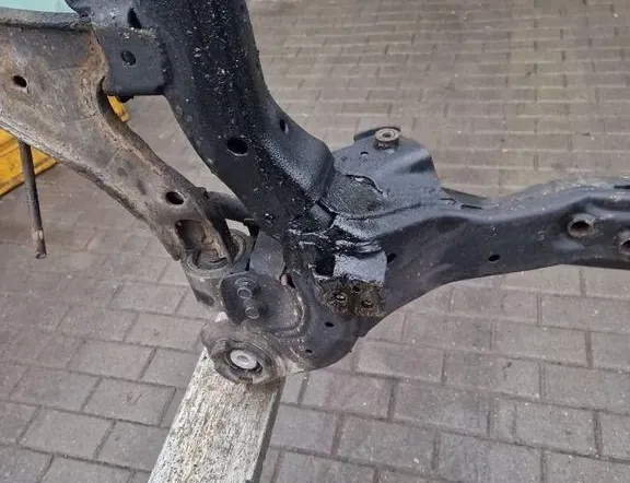 CHEVROLET Captiva 1 generation (2006-2018) Predný zavesenie podvozku 33888095