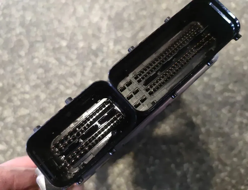 MITSUBISHI Grandis 1 generation (2003-2011) Блок управления двигателем 0281012535,1860A654 34019542