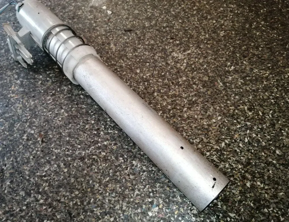 AUDI A8 D3/4E (2002-2010) датчик уровня топлива 3D0919673L 33975679