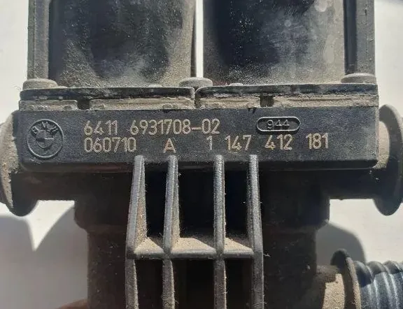 BMW 5 Series E60/E61 (2003-2010) Клапан радиатора отопления 6931708,1147412181,060710 33972488