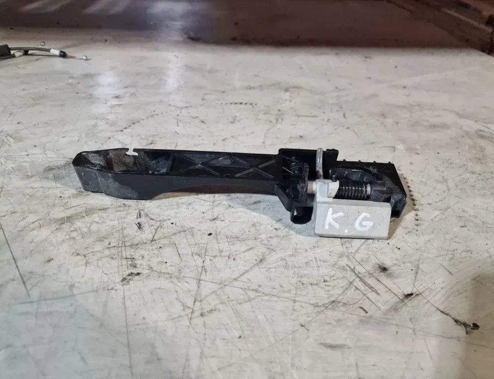 NISSAN Qashqai 2 generation (2013-2023) Rear Left Door Interior Handle Frame 80611E830B 33973589