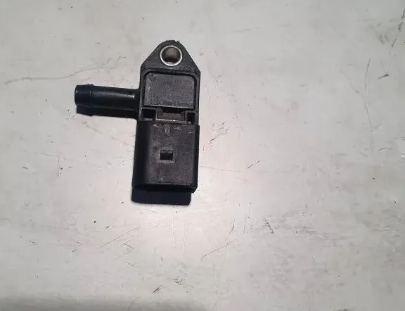VOLKSWAGEN Passat B7 (2010-2015) Датчик давления DPF 04L906051B,0281006222,160517T203849D 33977758