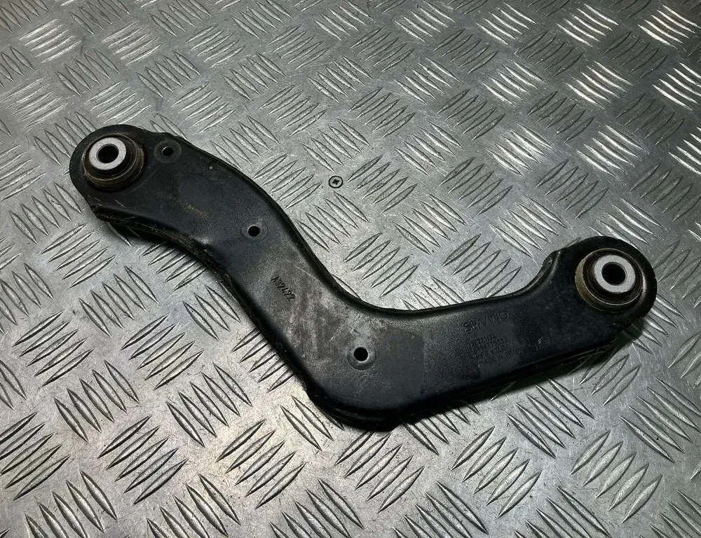 VOLVO XC40 1 generation (2017-2024) Задняя левая Н-образная вилка 8888773236,32221134 33363622