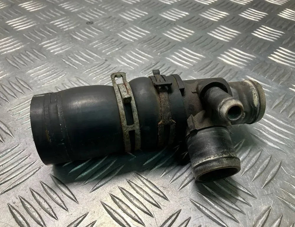 LAND ROVER Range Rover Sport 1 generation (2005-2013) Шланги охлаждающей жидкости P66GF30,AH228575AB 33545203