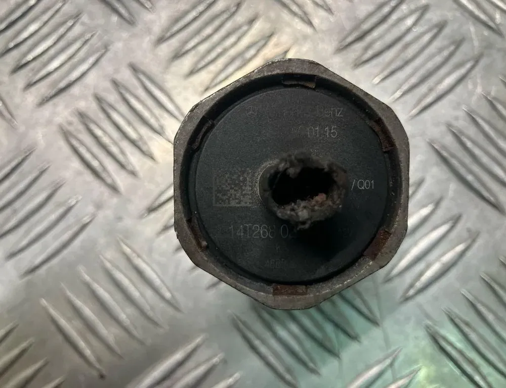 MERCEDES-BENZ CLA-Class C117 (2013-2016) Oil pressure gauge A6511800115 33565430