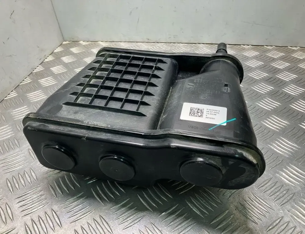 VOLVO XC40 1 generation (2017-2024) Фильтр DPF 32203312 33602829