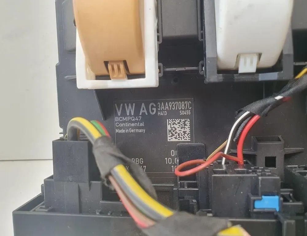 VOLKSWAGEN Passat B5 (1996-2005) Komfortná ovládacia jednotka 3AA937087C 31253334