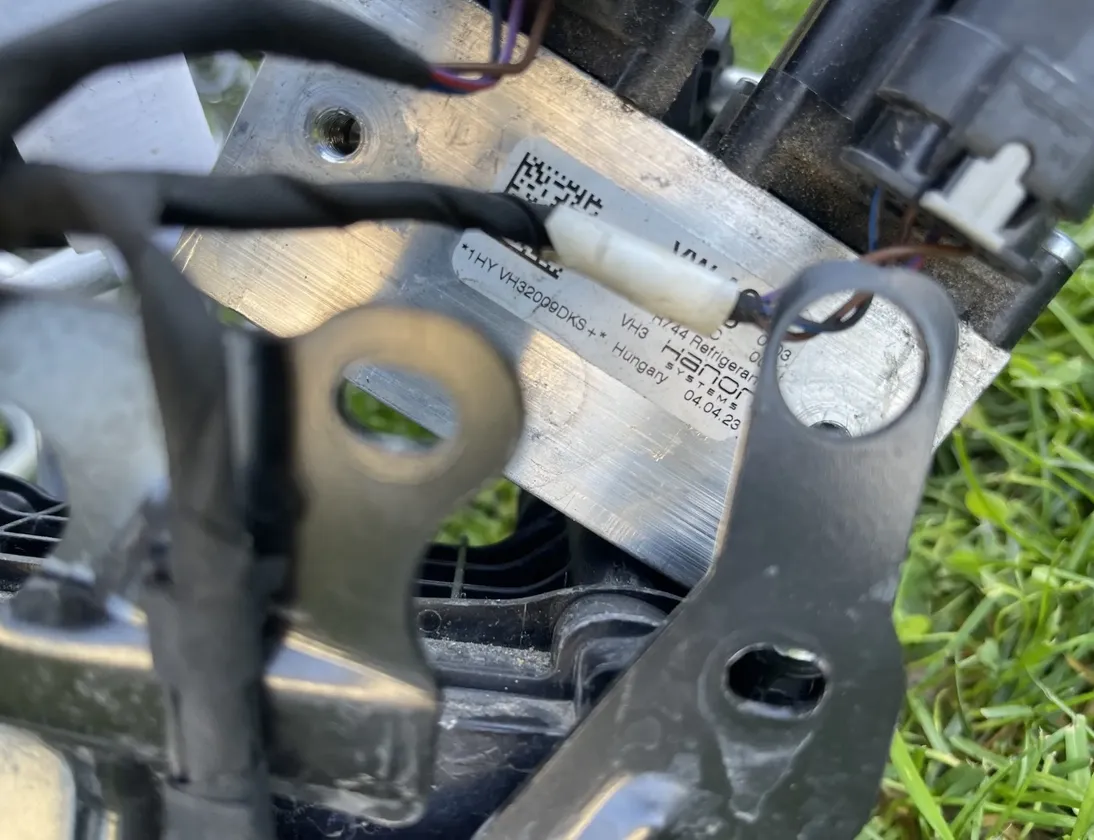 VOLKSWAGEN ID.5 1 generation (2021-2023) Other Control Units 1EA816682D,1EA816681D,1EA971657,1EA816524D,9J1816132,1EA816702D 26819292