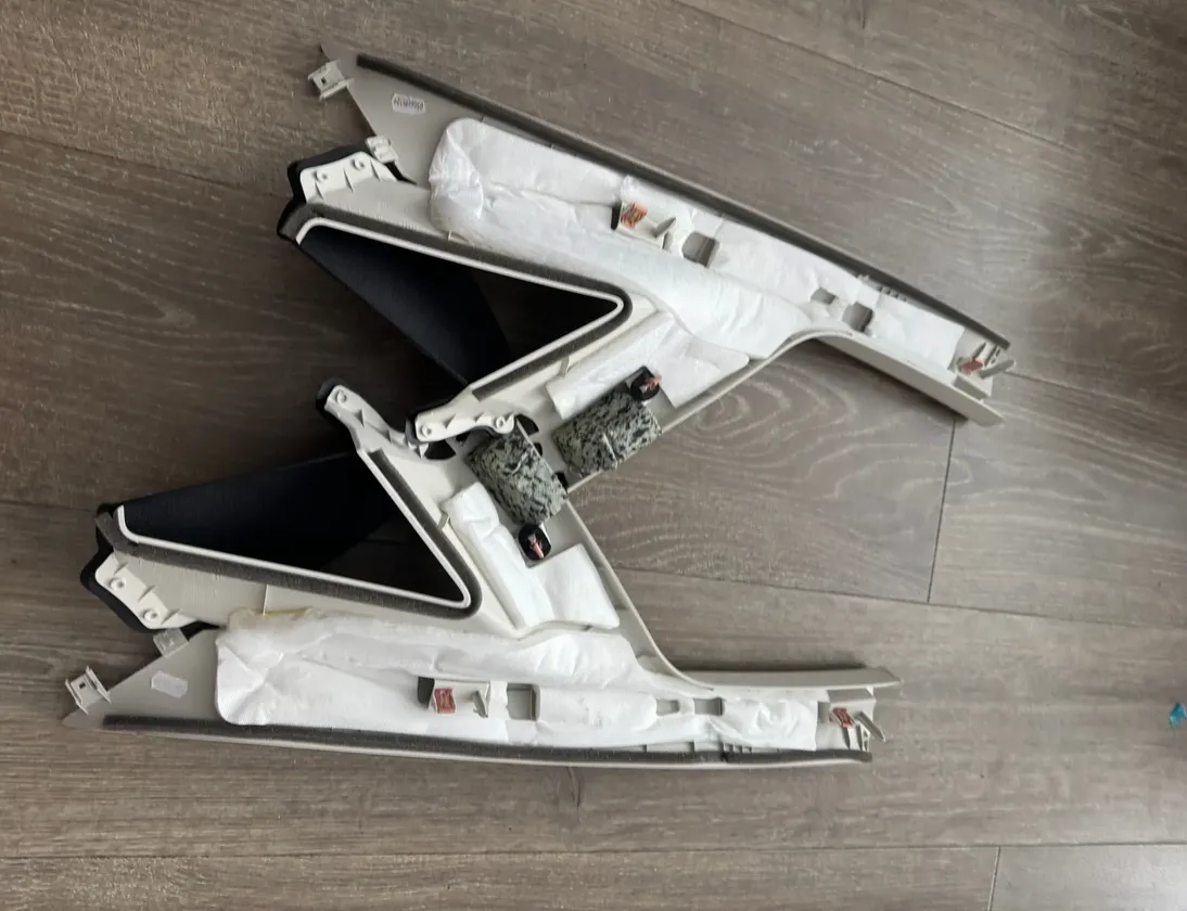 FORD EcoSport 2 generation (2013-2024) Other Interior Parts GN15-A03513,GN15-A03512 33695118