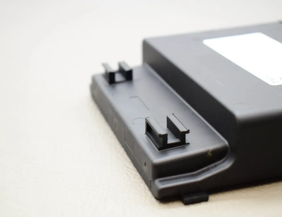 AUDI A5 Sportback 8T (2009-2011) Rozvodná skrinka 8K0959663B 11657024