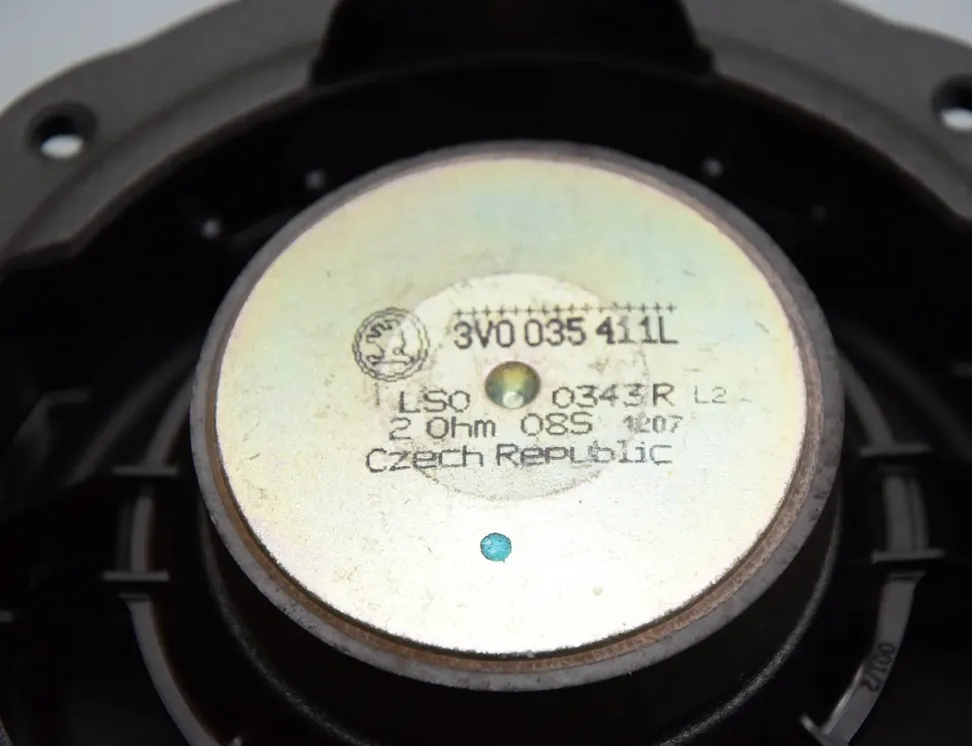 SKODA Octavia 4 generation (A8) (2019-2023) Колонка  дверей задняя левая 3V0035411L 34203625