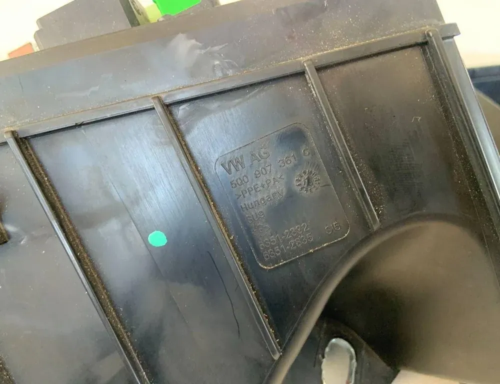 AUDI A3 8V (2012-2020) Poistková skrinka 5Q0907361C,5Q0937132A 33771588