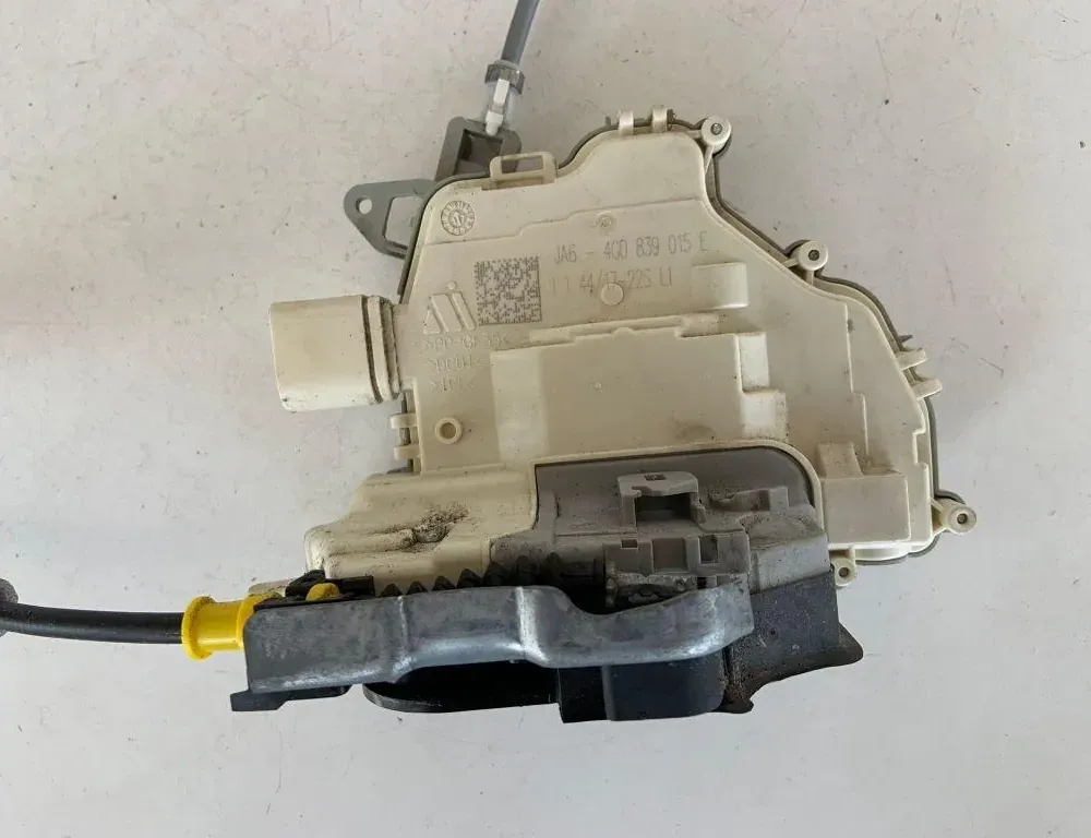 AUDI Q7 4M (2015-2024) Замок задней левой двери 4G0839015E 33776579