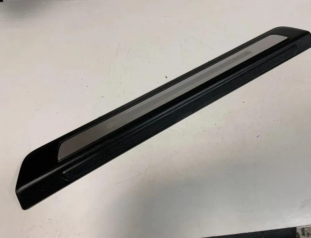 AUDI Q5 8R (2008-2017) Front Left Door Panel 80A853373A 33778728