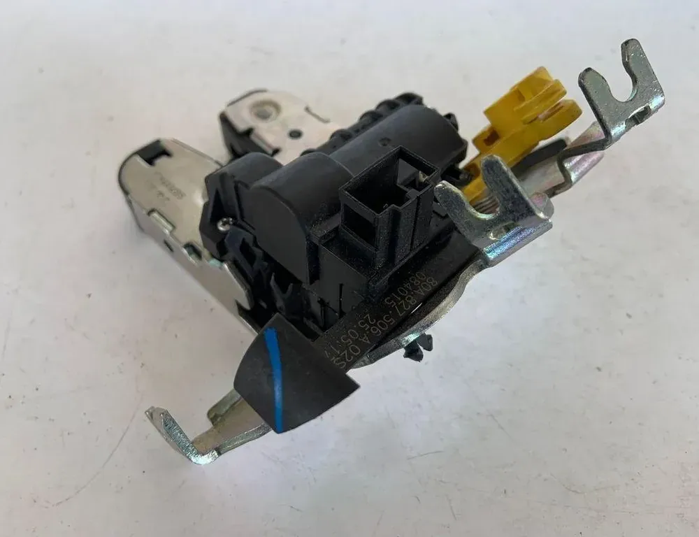 AUDI Q5 8R (2008-2017) Zámok na piate dvere 80A827506A 33827395