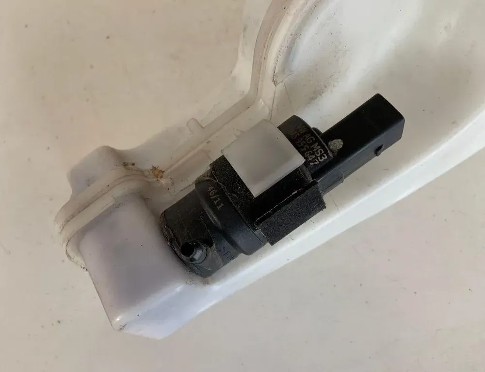 AUDI A6 C6/4F (2004-2011) Window Washer Tank 4G8955451D 33827737