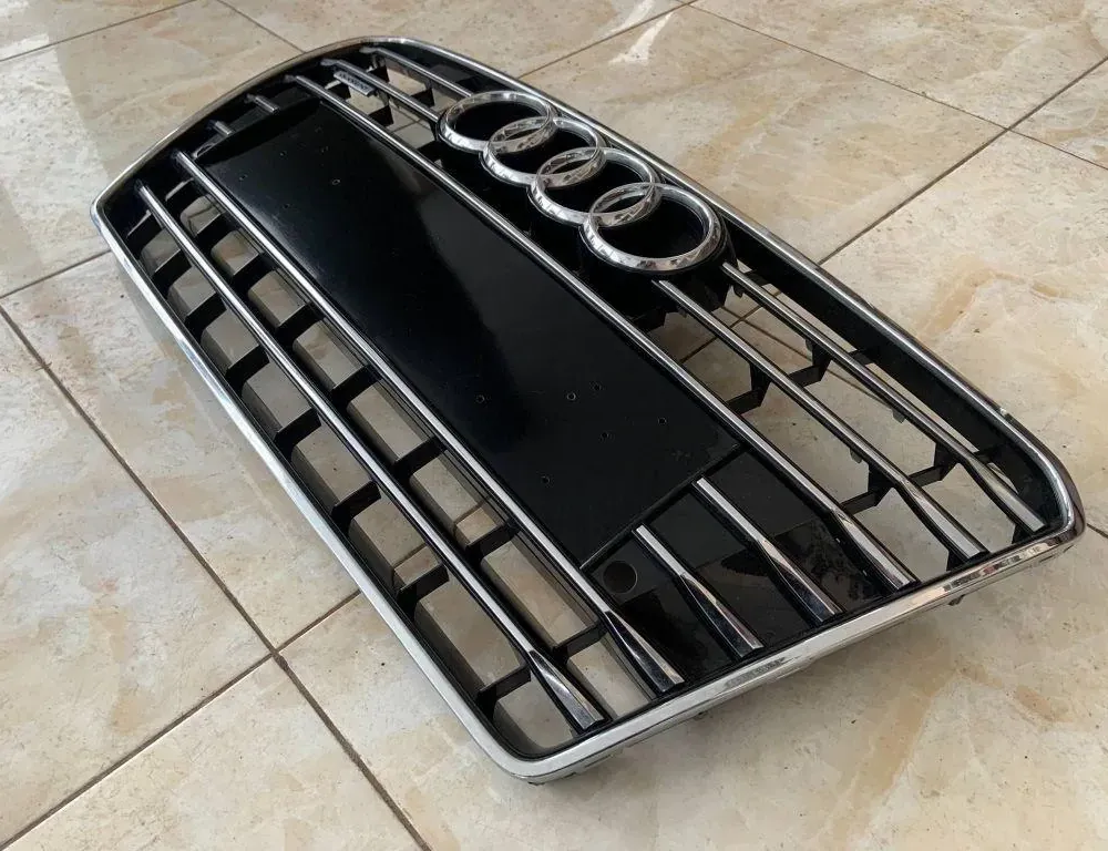 AUDI A7 C7/4G (2010-2020) Predný horný mriežka 4G8853651D,4G8853651C 33971920