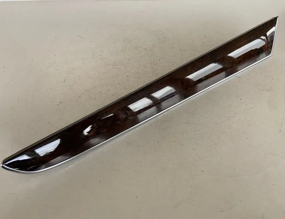 AUDI Q5 8R (2008-2017) Ostatné časti výbavy 8R0867410B 33971222