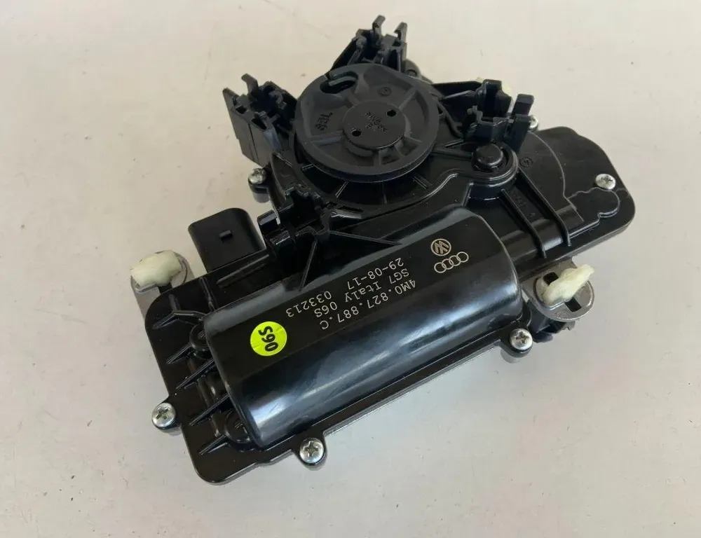 AUDI Q7 4M (2015-2024) Rear Tailgate Boot Soft Close Motor 4M0827887C 33972212