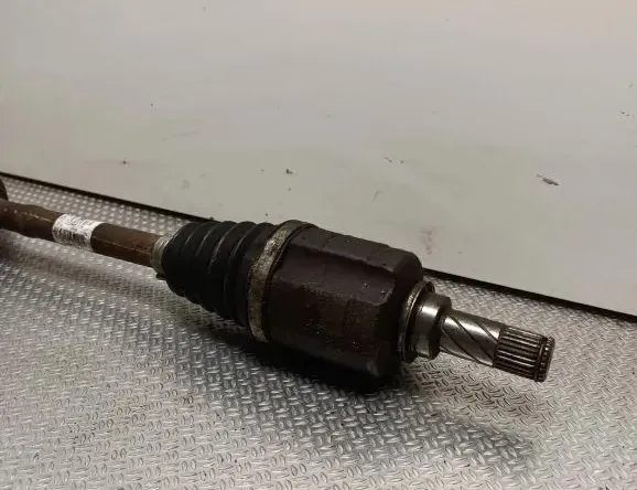 DACIA Duster 2 generation (2017-2024) Ľavý predný hnací hriadeľ 391016491R 33255162