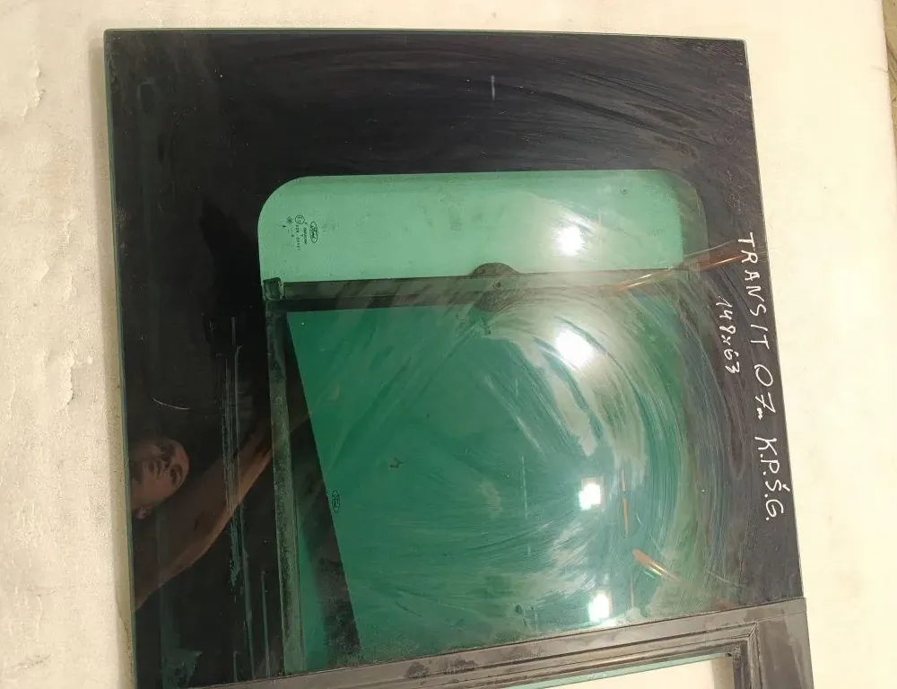 FORD Transit 3 generation (2000-2013) Фортачка задняя правая 33262407