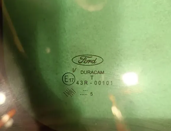 FORD Transit 3 generation (2000-2013) Фортачка задняя правая 33262407