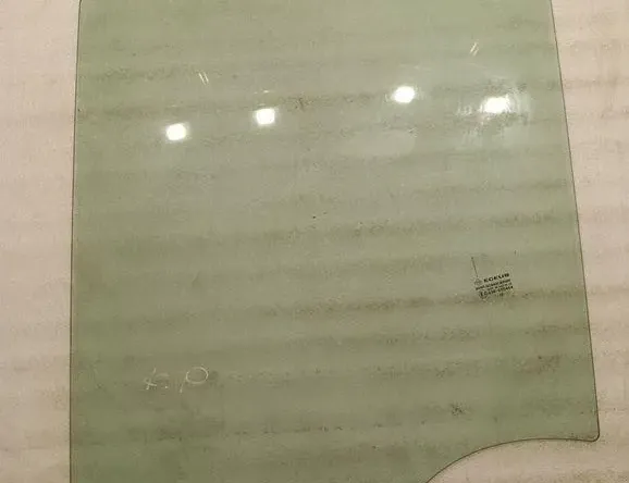 RENAULT Trafic 3 generation (2014-2023) Front Left Door Glass DOT39AS2M33 33262503