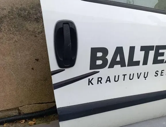 OPEL Combo D (2011-2020) Front Right Door 33263485