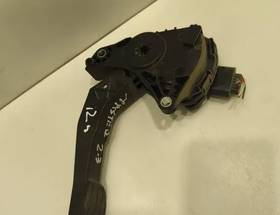 RENAULT Master 3 generation (2010-2023) Throttle Pedal 33265384