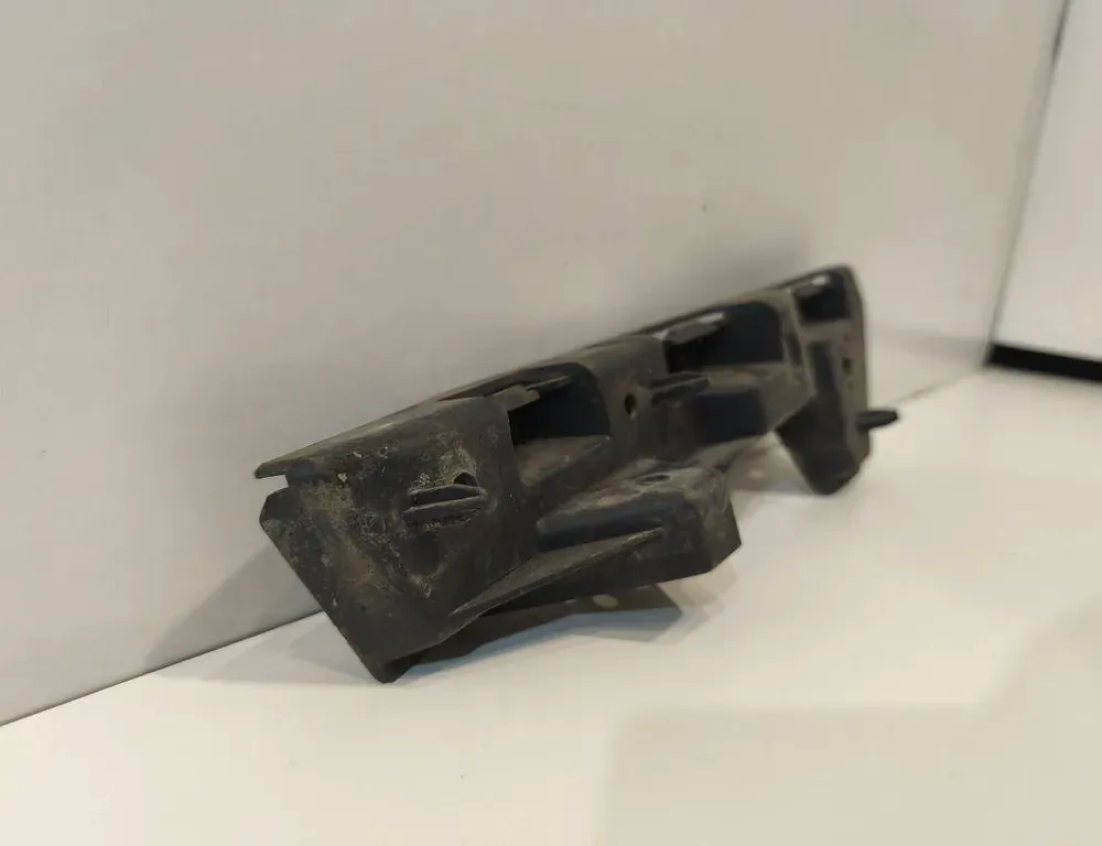 RENAULT Master 3 generation (2010-2023) Front Left Bumper Bracket 620430006R 33265405