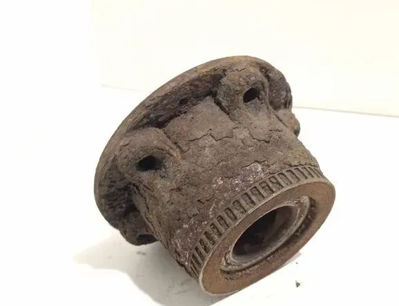 RENAULT Master 3 generation (2010-2023) Pravý zadný náboj kolesa 33266543