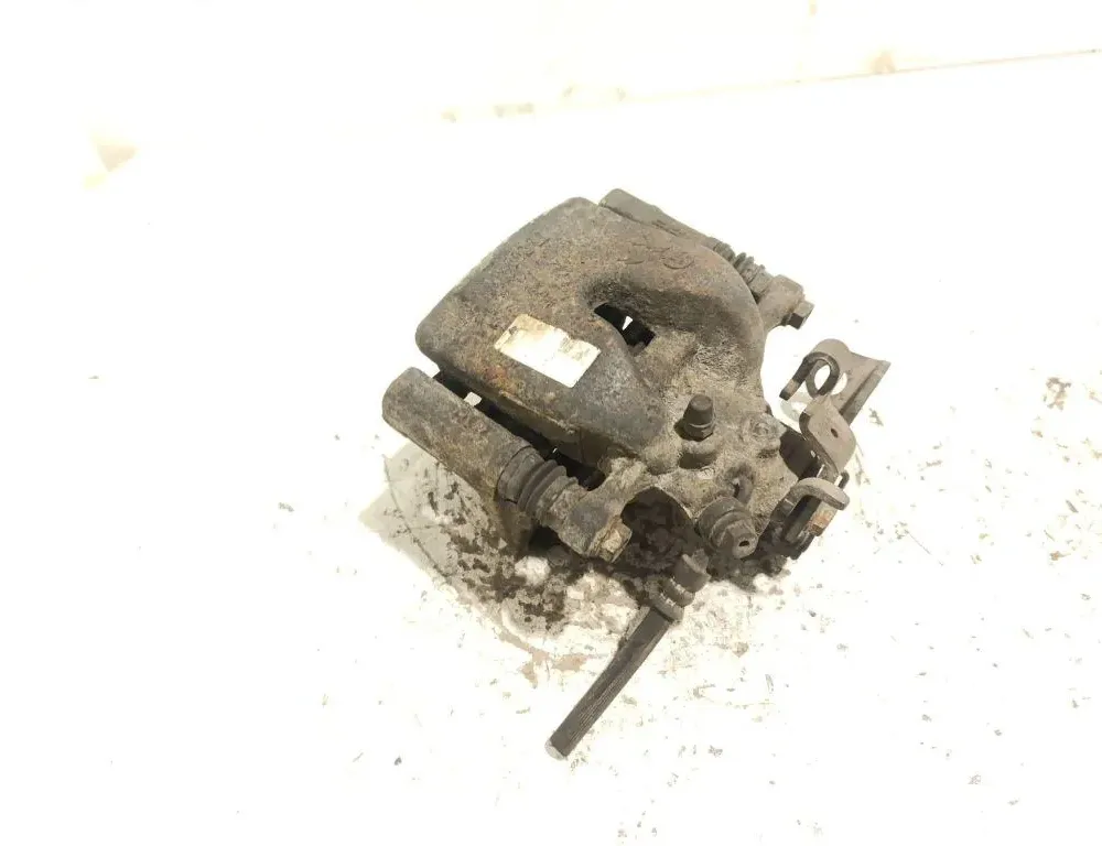 PEUGEOT Expert 3 generation (2017-2023) задний правый суппорт 33395737