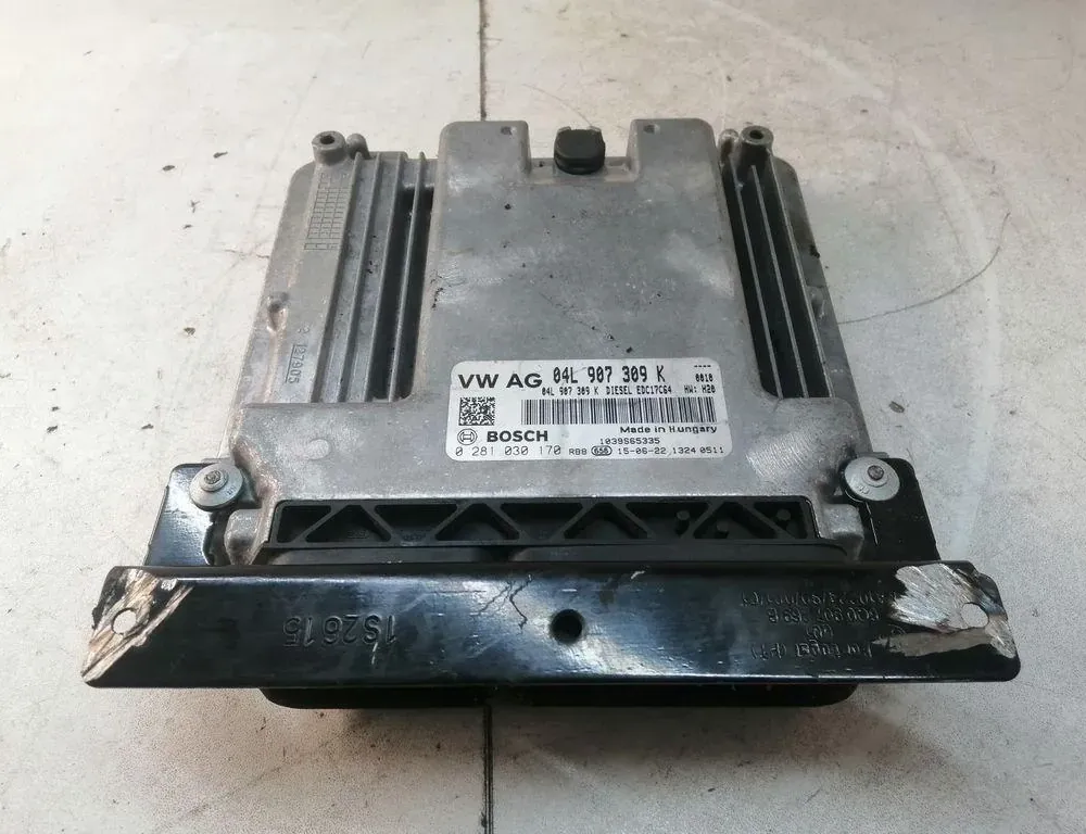 VOLKSWAGEN Caddy 4 generation (2015-2020) Блок управления двигателем 0281030170,1039S65335,04L907309K 34231784