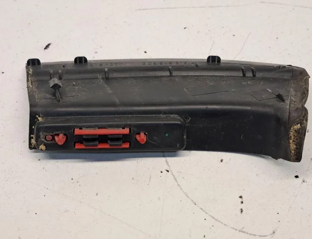 VOLKSWAGEN Passat B6 (2005-2010) Rear Right Bumper Reflector 3C9945100 34241434