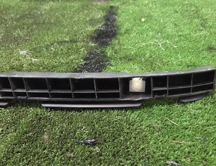 HYUNDAI Santa Fe CM (2006-2013) Pravý zadný držiak nárazníka 866162B000 34250232