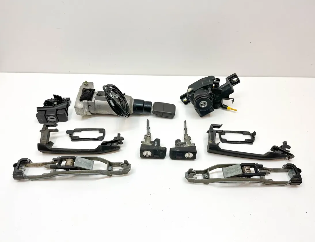 MERCEDES-BENZ SL-Class R129 (1989-2001) Комплект зажигания A1294600104,A1297600170,A1297660001,A1297600034 33519820