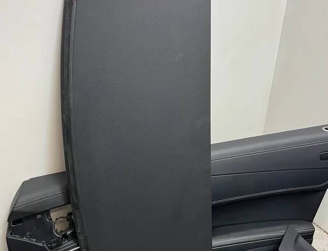 MERCEDES-BENZ SL-Class R231 (2012-2020) Interiérové sedadlá s kitom dverí A2316800807,A2318200112,A2318200212,A2316800707 33548075