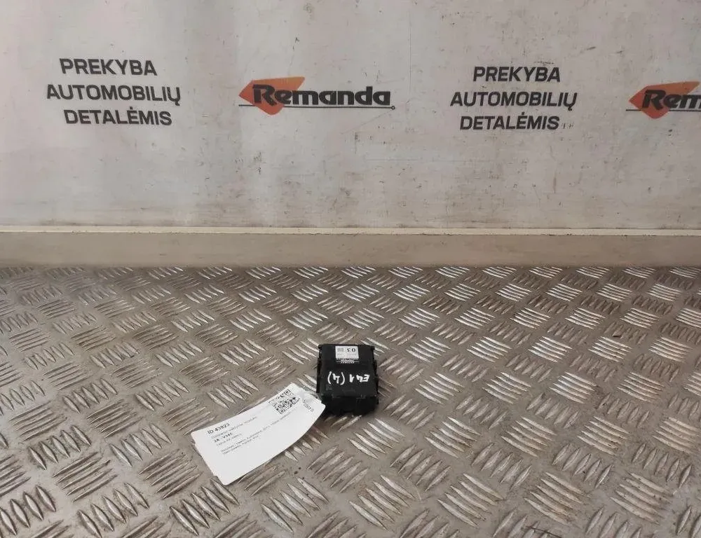 LEXUS RX 3 generation (2009-2015) Gateway Control Unit 8911148140 31576037