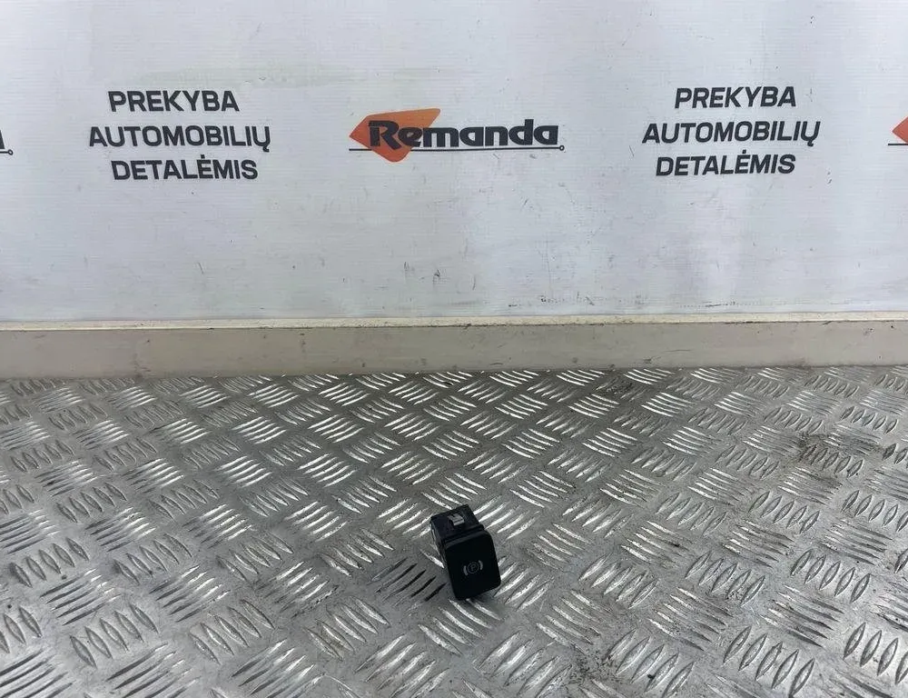 VOLKSWAGEN Passat B7 (2010-2015) Кнопка ручного тормоза 3C0927225B 31578525